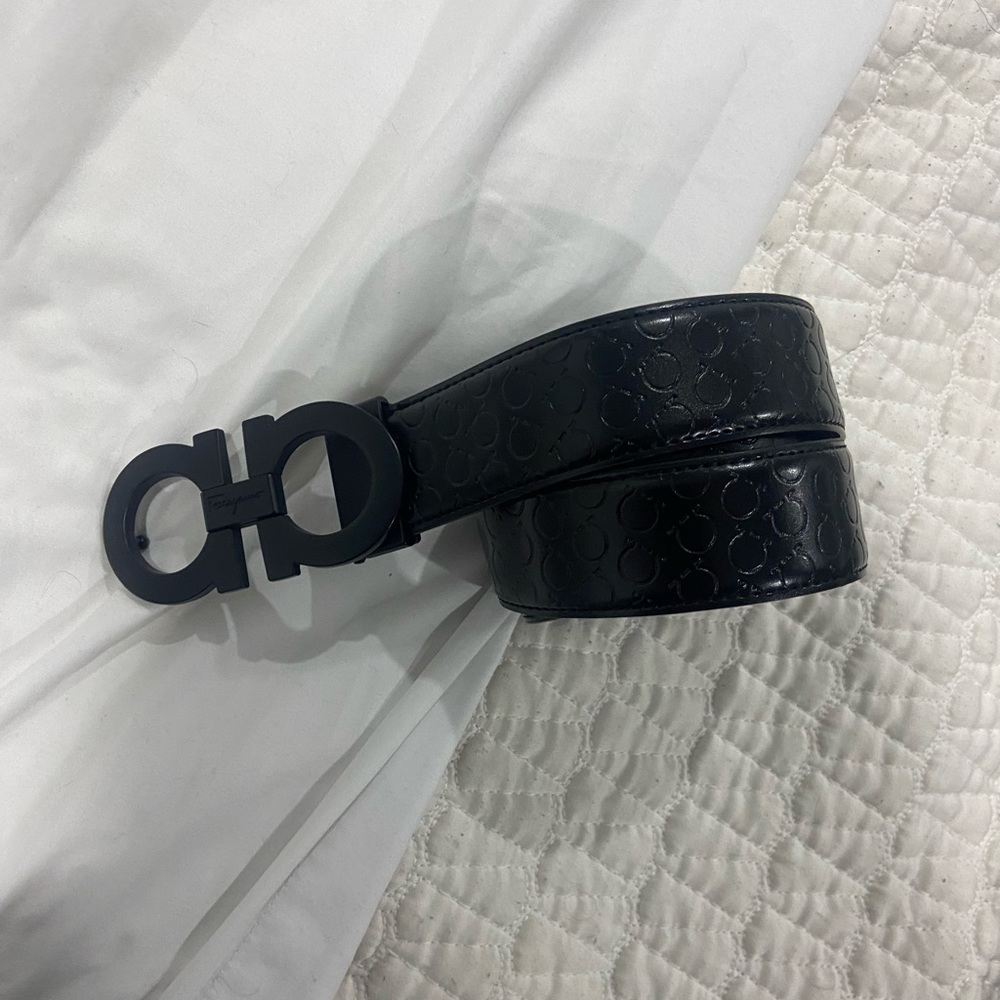 Salvatore Ferragamo belt in mint condition size 38